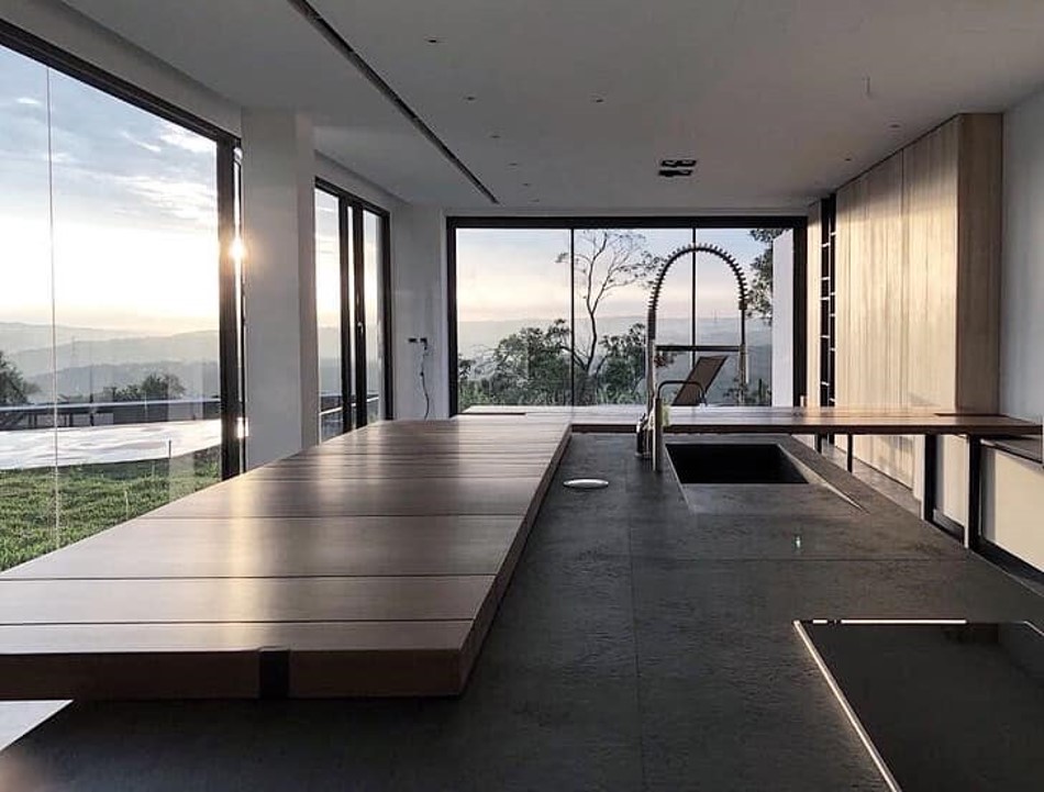 ModulnovaIndia's tweet photo. Modulnova builds memories, as memories are forever.
.
.
.
.
.
#quarantinelife #quarantine #kitchendesign #livingroom #bathroomdesign #luxurylifestyle #luxuryhomes #architecture #interiordesign #interiordesigner #interior #architect #architecturephotography #suratdesigner https://t.co/I1GuFC73Ht