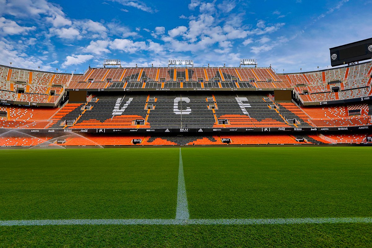 Visitas guiadas del #MestallaForeverTour todos los días de AGOSTO.
🕙 Horarios de lunes a domingo a las 10:30h, 12:00h  y 13:30h.

¡Reserva tus entradas! 
👉🏻 entradas.dta.experticket.com/tours-y-museos…