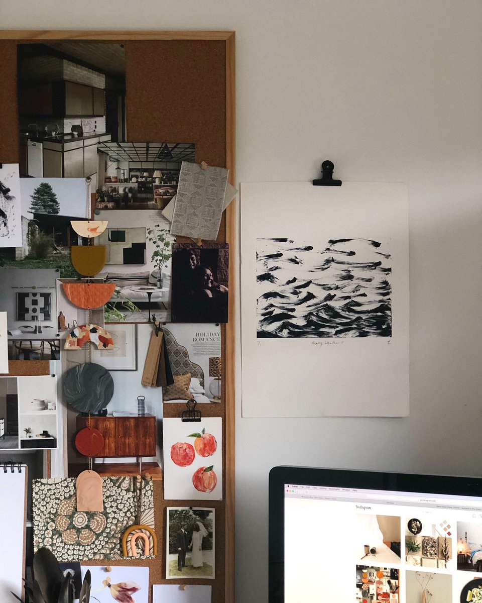 I’m having a few days away with the kids this week so any orders received from today will be packed and posted on Friday. 
In the meantime one of our exclusive wall hangings sitting pretty as a peach next to my favourite hand painted card by. Both available on the website now. 🍑