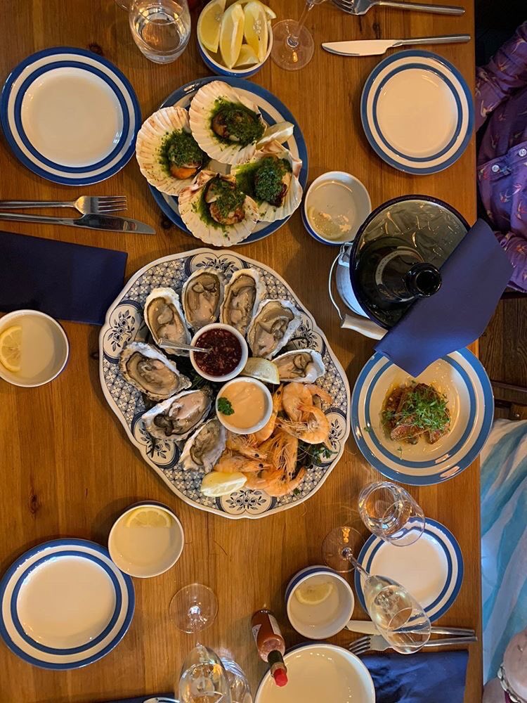 thescallopshell's tweet image. The sun’s unexpectedly shining and we’re back with #EatOutToHelpOut this week...🍴😎
#shellfishlovers #thescallopshell