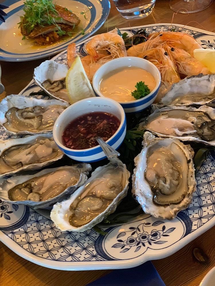 thescallopshell's tweet image. The sun’s unexpectedly shining and we’re back with #EatOutToHelpOut this week...🍴😎
#shellfishlovers #thescallopshell