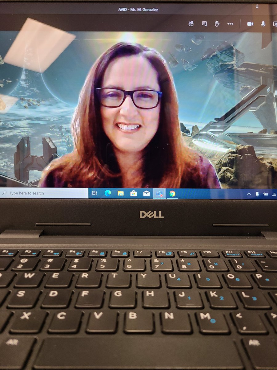 AGonzalez_MHS's tweet image. First day of school. Here I am waiting to greet my students virtually! Here&apos;s to a great 2020-21 school year. @JFlores_MMS @Montwood_MS @lsando04 #HereIAmAVID #AVIDmindset #MooseUniverse #AllMooseOneHeart #TeamSISD