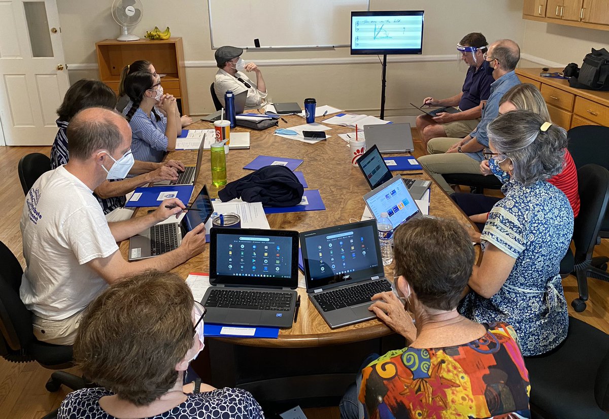 thehagueschool's tweet photo. We are back at the Table!!  Preceptor Training in preparation for Back to a school on 8/24. Interested in joining the table?  Email info@thehagueschool.org. #ithappensatthehague #harkness https://t.co/2lBDyGlzQn
