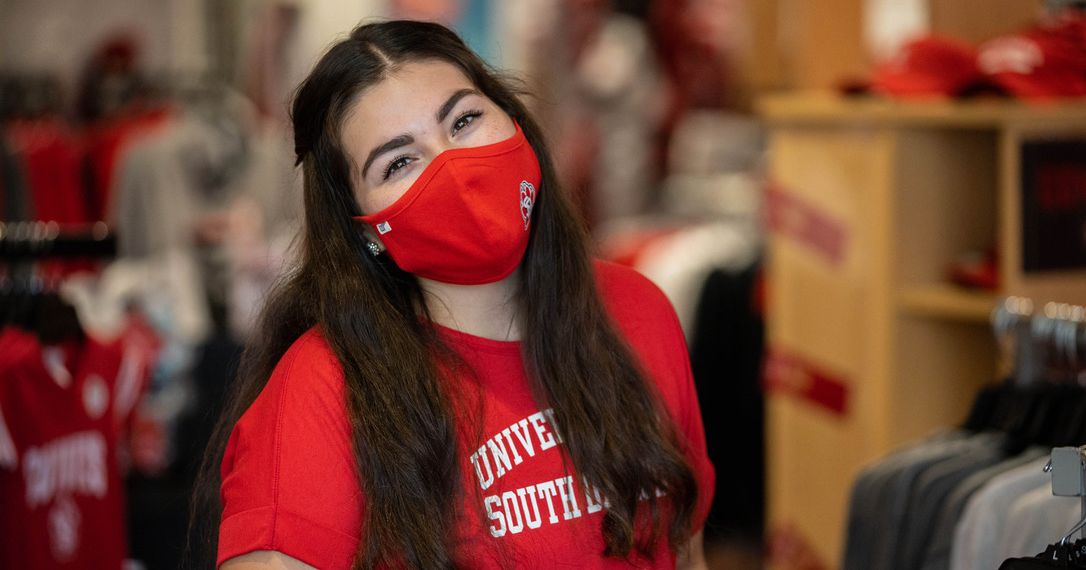 You can't have too many masks, Yotes! 😷 Be sure to stop in and pick up an extra USD mask to #ProtectThePack.

Not on campus? Order your Yote masks online 👉 yote.us/3h9TPpu 🐾 #YoteLife #CharliesYoteGear