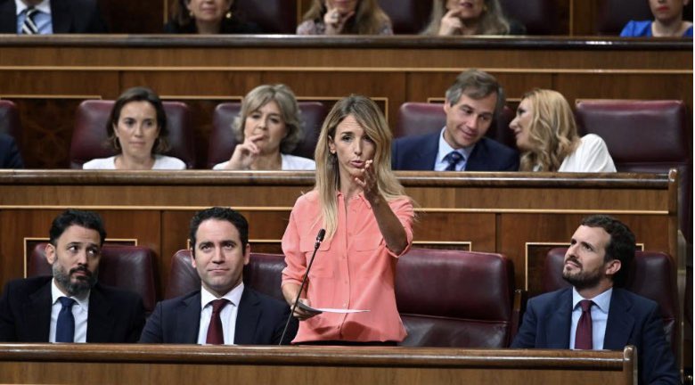 Macarena Olona tweet media