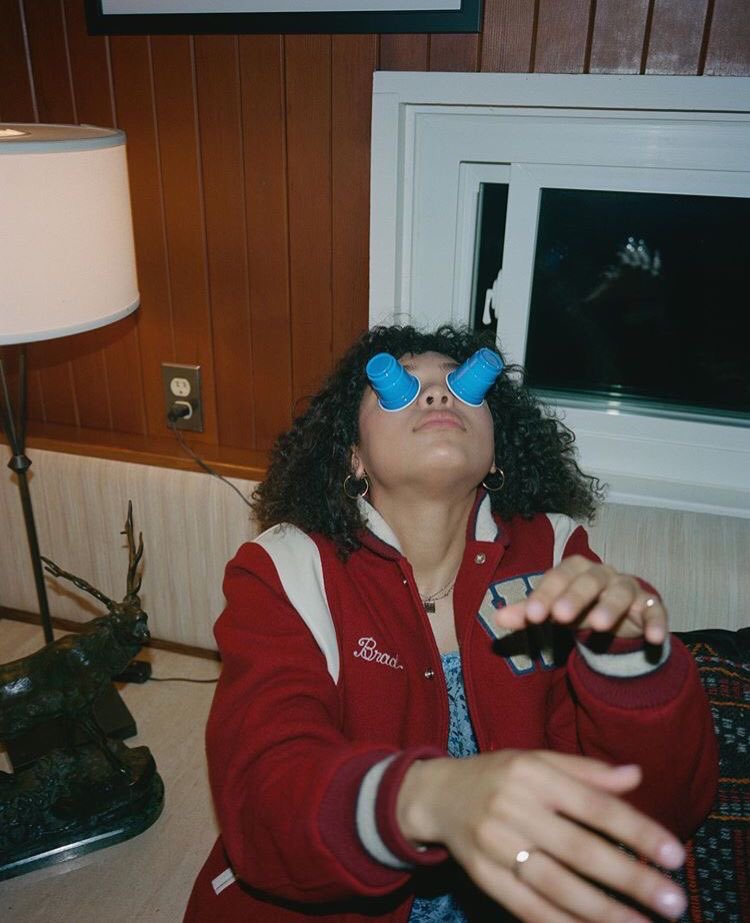 sofia bryant with the indie kid filter ; a thread