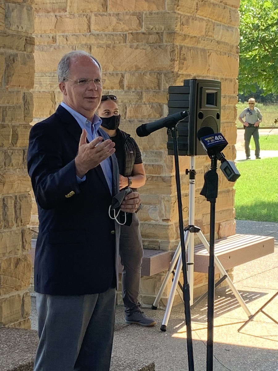 RobbinTaylor's tweet image. Had an awesome day with @RepGuthrie celebrating passage of The Great American Outdoors Act with leaders from @MammothCaveNP and seeing first hand their plans for improvements - roads, trails, campgrounds, lodging and more! Thanks for supporting GAOA @RepGuthrie! #FixOurParks