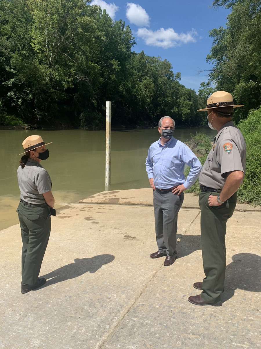 RobbinTaylor's tweet image. Had an awesome day with @RepGuthrie celebrating passage of The Great American Outdoors Act with leaders from @MammothCaveNP and seeing first hand their plans for improvements - roads, trails, campgrounds, lodging and more! Thanks for supporting GAOA @RepGuthrie! #FixOurParks