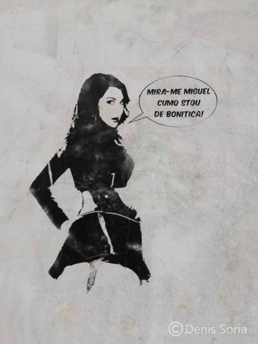  De cuando en vez alcontrábemos graffitis con escenes o frases mirandeses, como esta, que pretende normalizar la llingua dende la hexemonía del machismu.Unos visionarios.