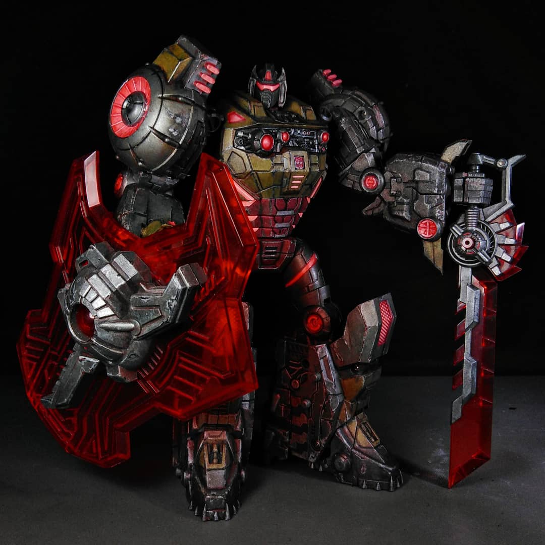 CommeDeGanso's tweet photo. Haven't shown Transformers Twitter this yet.

Here's a custom Planet X Vulcun I made earlier this year.

#Transformers #Grimlock #Dinobot #Autobot #Maccadam https://t.co/rPJG8NbIx7