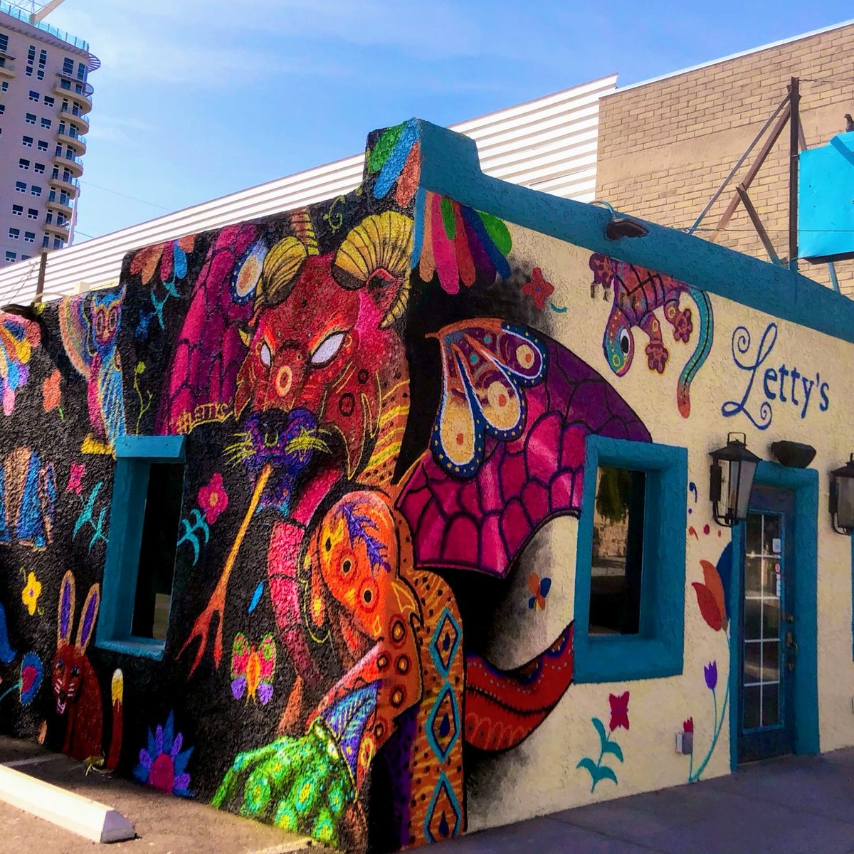 Las Vegas Locally 🌴 tweet media