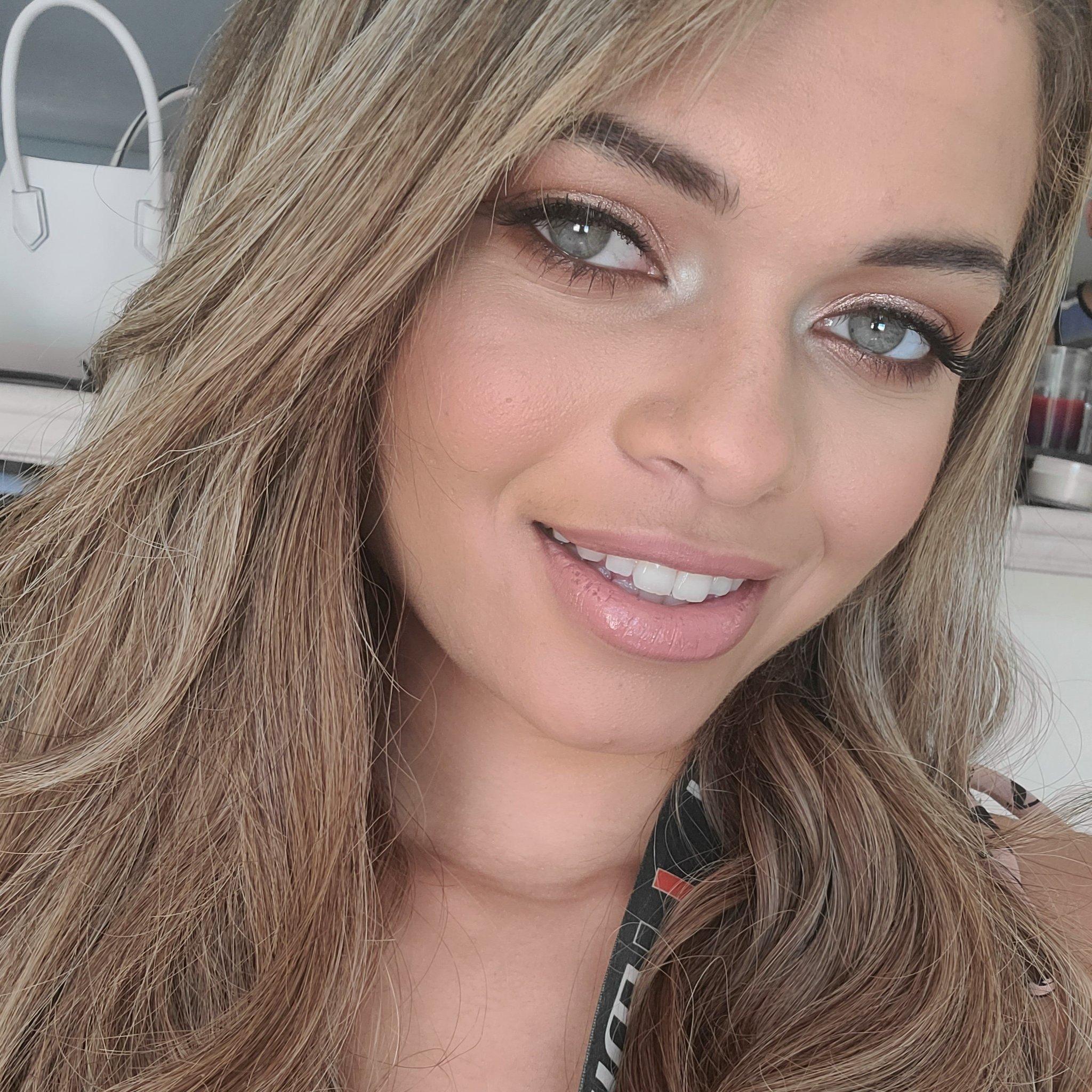 Destiny Cruz on X: #NewProfilePic t.coXV0vFPCJbk  X