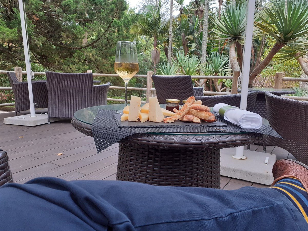 A stop in Vilafanca do Campo, that was the first capital of Azores until it got devastated by an earthquake in 1522, then I went to Furnas, known for its thermal waters.The forests are a strange mix of European and tropical. Thermal baths crowded... Better avoid I guess.34/n &ndash; bei  Parque Terra Nostra