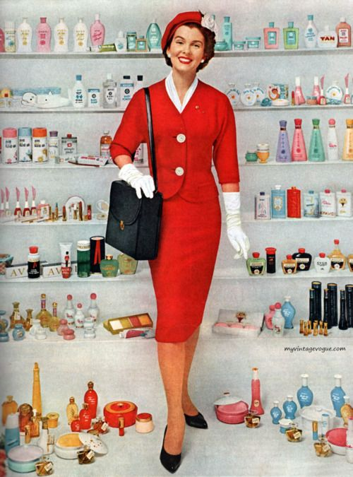 5/ The next wave of Influencers: Sales associates, particularly those with domain/brand expertise, are the next influencers.The representative & affiliate models will converge to create an online version of the Avon Lady.This is happening in China with brands like Peacebird.