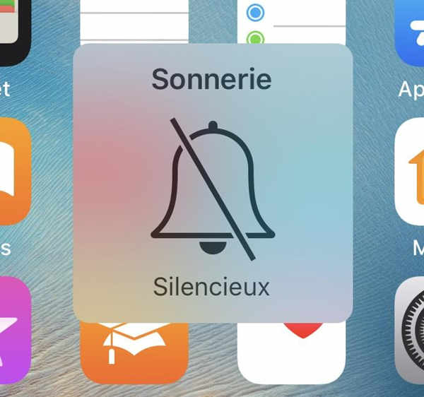 ness_nesssyy's tweet image. Ma mère: pk tu répond jamais au téléphone ?

Moi toute l’année