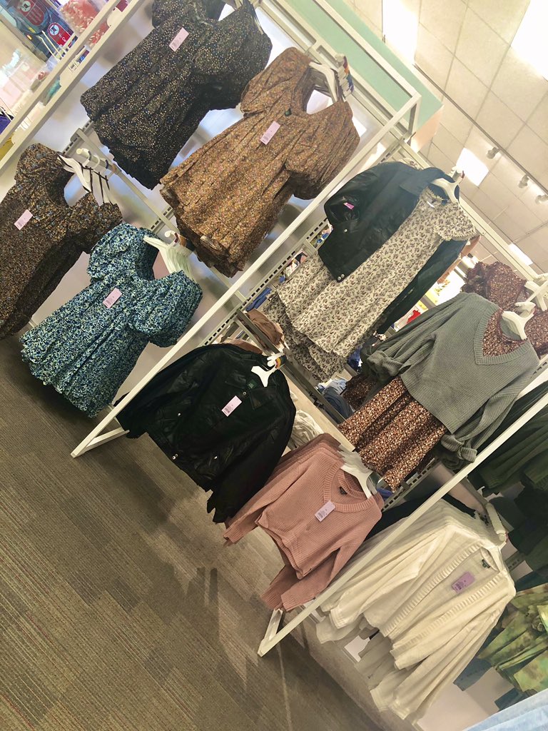 Hello Fall 🍁 Great Job @VML_Cash I know our guests will love this as much as I do 👏🏼