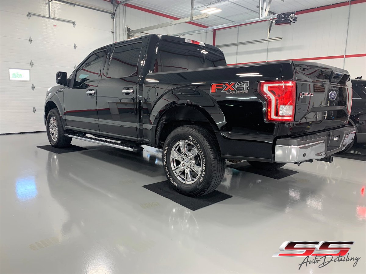 SS_Auto_Detail's tweet photo. Black done right is beautiful! Ceramic coated this F150 for years of up protection, easy washing and locked in glossy black paint! https://t.co/Nf7lhg6ZVv