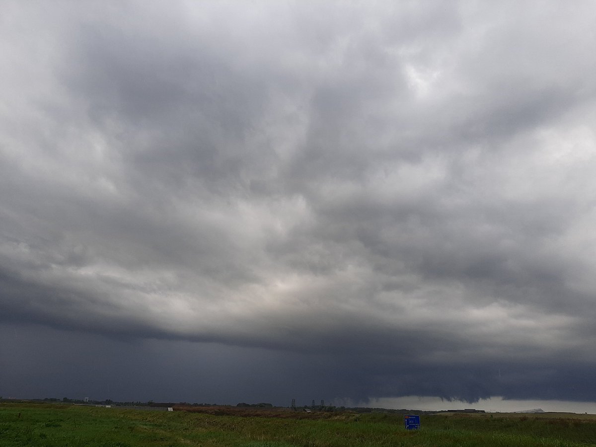 Moaie loften, protte wetter, bytsje tonger yn Fryslân⛈⛈