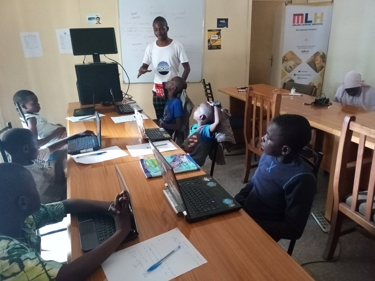 queen_dorcas tweet media