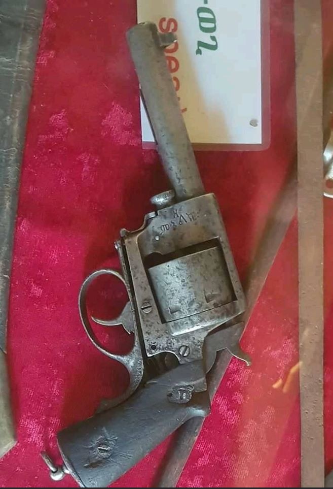 24. Menelik's Gun ( gonder ras gimb museum)