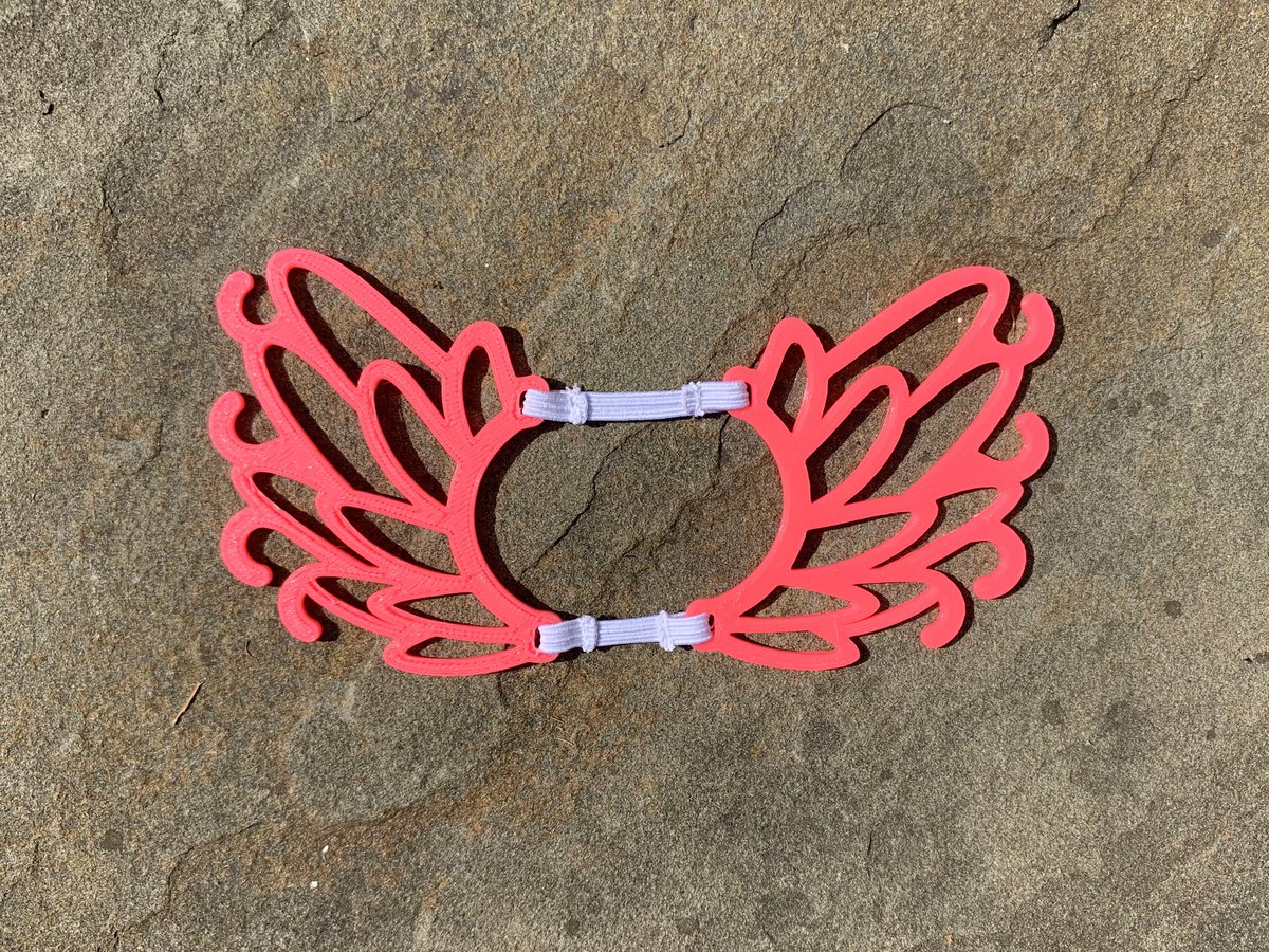 StudioKitsu's tweet photo. One of my favorite little projects this spring are these cute ear guards! They’re designed to slide over a ponytail and are friendly for most hair types.
#earguards #earguard #mask #maskaccessories #kawaii #kawaiiaesthetic #egirl #softgirl #eboy #softboy #angel #angelwings #wings https://t.co/S0gPVIfIWD