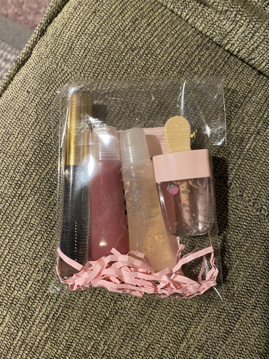 thank you @shopbeautykraze for the super cute stuff🥰