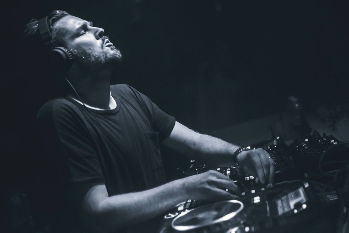 Le 17 août à Déviations sur CKIA FM 22 h : <a href="/madeinparis_/">🀄️</a>, @ThomsSchumacher, <a href="/victorruizdj/">Victor Ruiz</a>, <a href="/kristinalalic/">Kristina Lalic</a>, <a href="/lucaagnelli/">Luca Agnelli</a>, <a href="/SannaLaFleur/">La Fleur</a>, <a href="/SpektreLive/">SpektreLive</a>, <a href="/djjulietfox/">Juliet Fox</a> &amp; <a href="/bastinovmusic/">bastinov</a>.

23 h : <a href="/sysdemes/">sys</a>, <a href="/Troublegumn4k/">Troublegum</a>, @DJSianOfficial, Blatta &amp; Inesha, <a href="/DocTrashz/">Doc Trashz</a> &amp; @Monstergetdown.