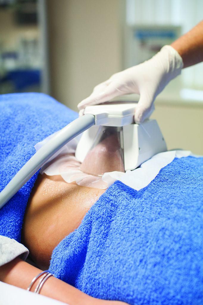 3DUltimateNotts's tweet photo. Lose those unwanted inches fast with 3D Lipo fat freeze and cavitation.
Fat freezing will freeze the unwanted cells of fat to -6 stopping them reforming and helping them to pass through the lymphatic system.

To book a consultation send us a message today
#fatfreeze #cavitation https://t.co/blxvQzcFrB