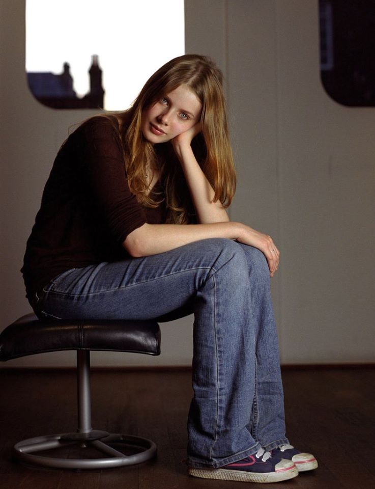 Happy Birthday to Rachel-Hurd Wood who turns 30 today! 