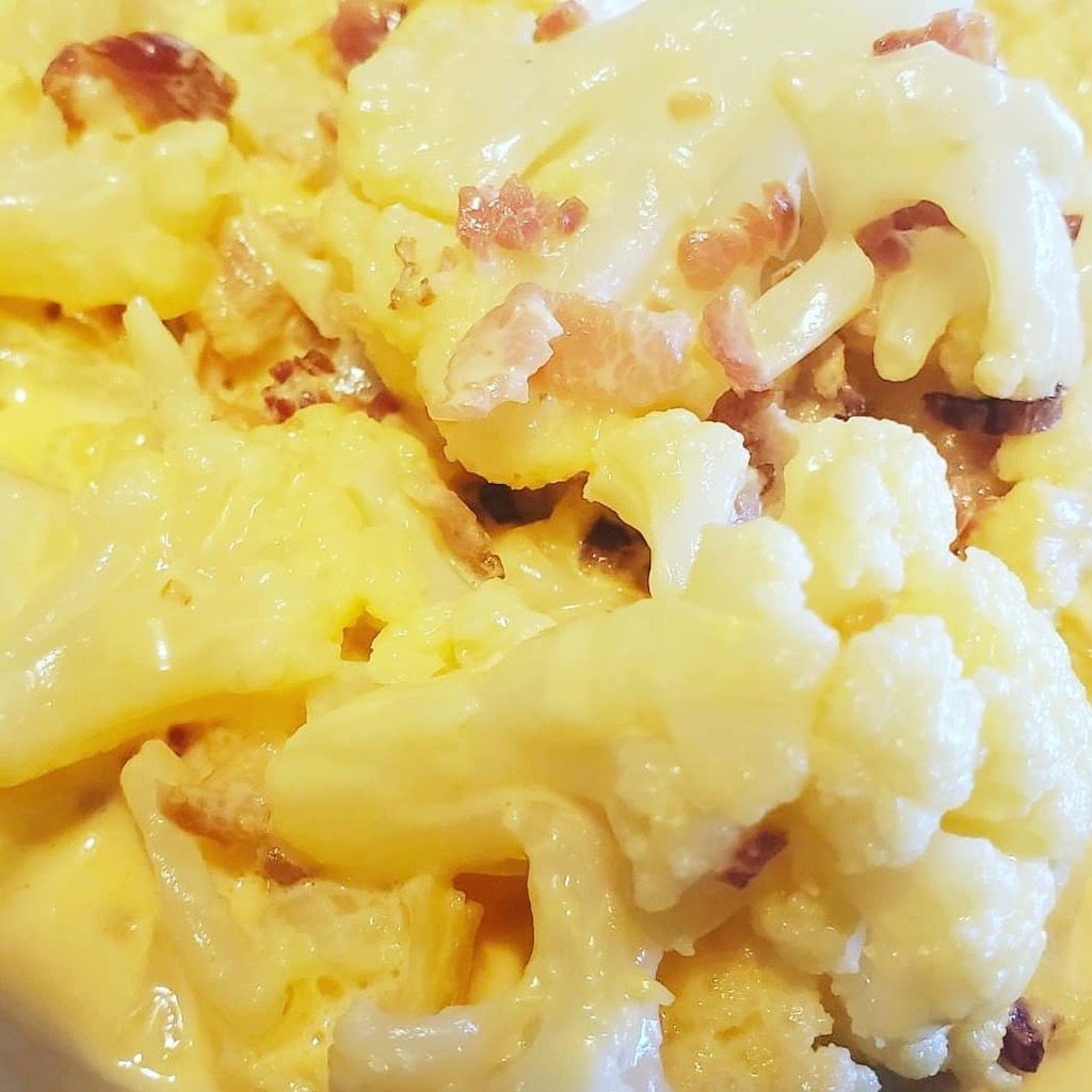 keto_becker's tweet photo. Keto cauliflower Mac and cheese with bacon. #veganlunch #ketojourney #tagify_app #lunchideas #ketoliving #baconlover #ketoweightloss #ketolunch #ketomeals #ketofamily #ketocommunity #sequin #cauliflower #ketones #ketolifestyle #ketolife #ketofam #lunchb… https://t.co/pCoSrdPcHl https://t.co/Gix789qWC9