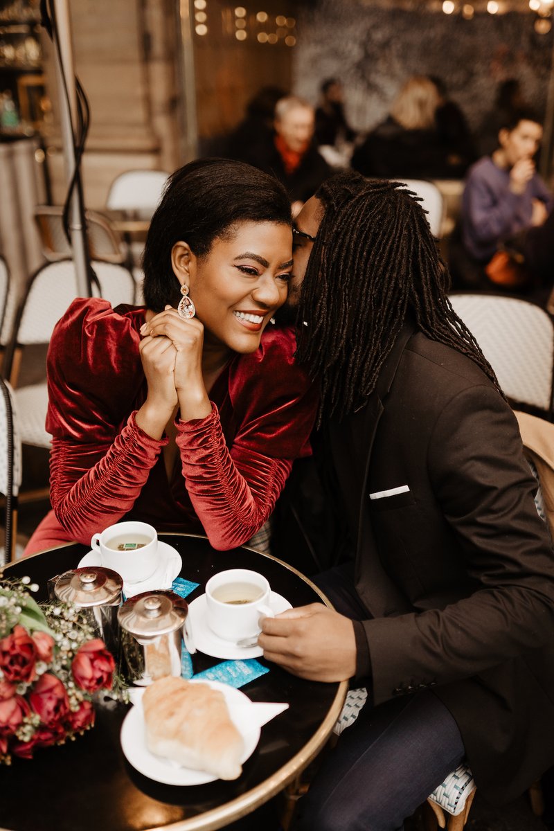 RangefinderMag's tweet photo. To capture "elegant and chic vibes" for this American couple during their Parisian engagement shoot, the photographers asked the fiancé, Jonathan, "to whisper something funny, or like a dirty joke into Ayanna's ears." Quelle surprise! #RfPOTD https://t.co/fBCAJV13ng