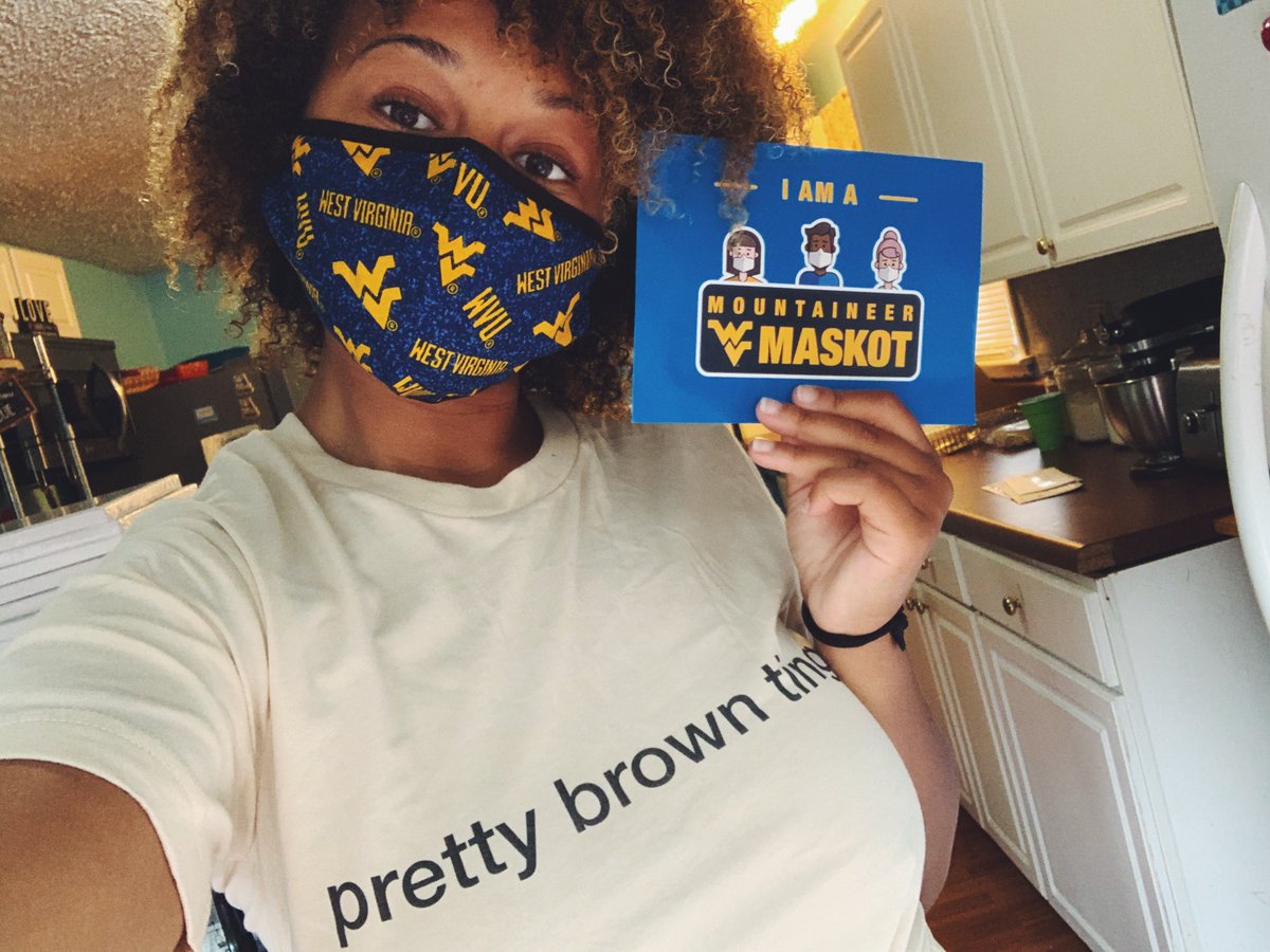 Wash your hands and wear your mask!  🧼 👏 😷

📸 @ _.smill._2