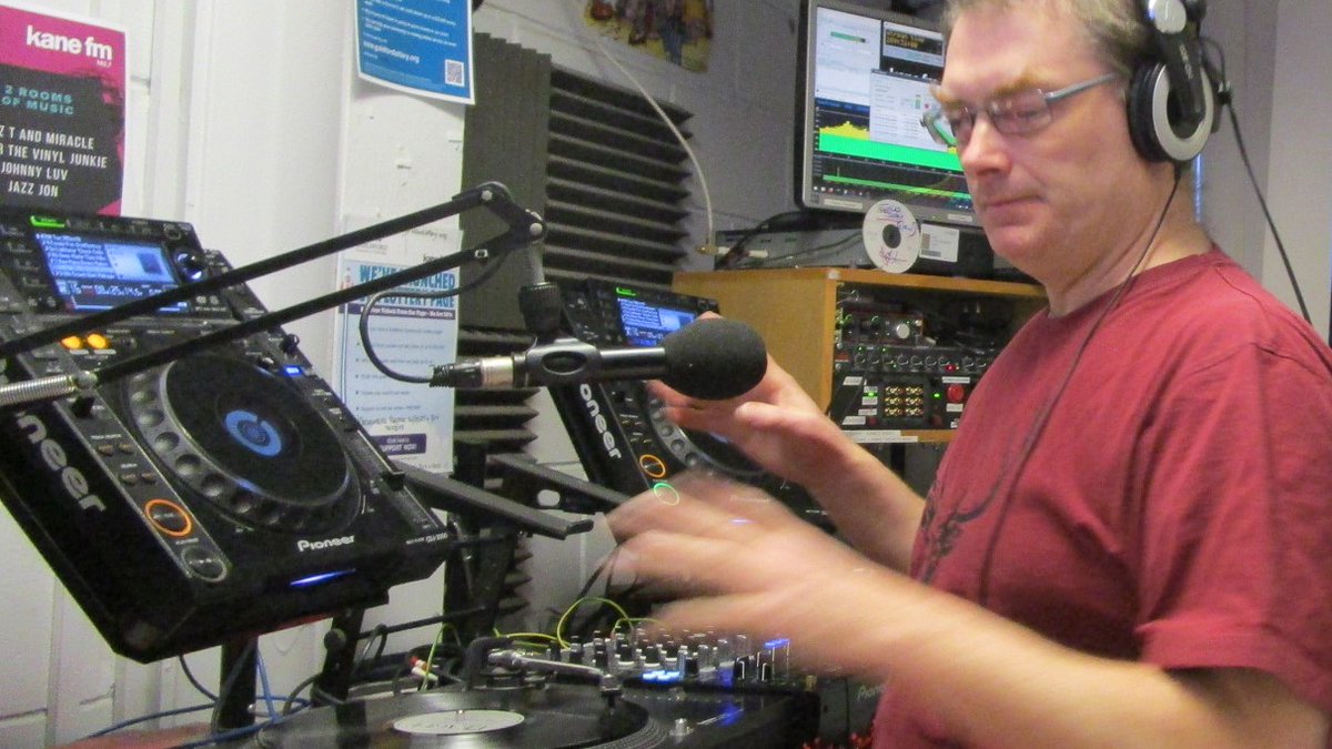 ColinsCuts's tweet photo. #Remixes of distinction
on
#ColinsCuts programme #238
inc
#BlindDelon by #Maelstrom
#Claptone #Mylo by #PurpleDiscoMachine
#NextDoorButOne by #ElectrickCity
#TheDeep Afro Mix 1.2
Lock @KaneFM.com
7-9am (yes, morning! UK times)
Tue 18Aug20
Catch-up #235
➡️https://t.co/FxTdPCGsOm https://t.co/j90g0jP1ms
