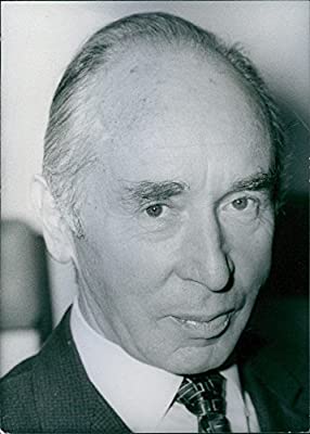 Sophie Ross (@sophierossuk) on Twitter photo @SMcDonaldFCO's reflections on the diversity of today's <a href="/foreignoffice/">Foreign Office</a> inspired me to share the story of Sir Horace Phillips, whose autobiography I have been reading. He was the first British Jewish career ambassador. 1/9 👇🏾 @SMcDonaldFCO's reflections on the diversity of today's <a href="/foreignoffice/">Foreign Office</a> inspired me to share the story of Sir Horace Phillips, whose autobiography I have been reading. He was the first British Jewish career ambassador. 1/9 👇🏾