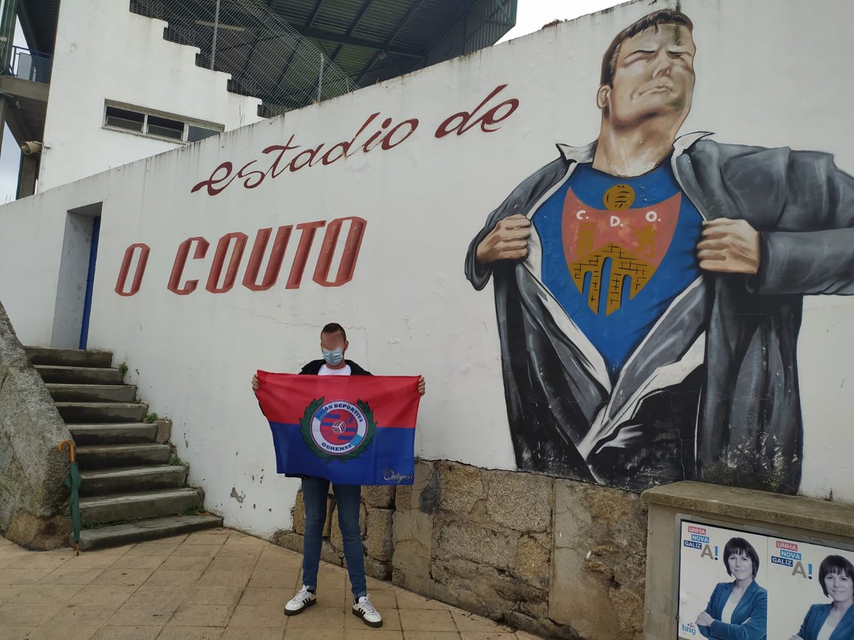 ⚠️𝐌𝐀𝐓𝐄𝐑𝐈𝐀𝐋⚠️ Aínda temos dispoñibles bandeiras (100cm x 70cm), cun prezo de 10 euros para soci@s da peña e 15 euros para non soci@s. Se a queres, contáctanos por privado ou envía un correo a ouligans1952@gmail.com