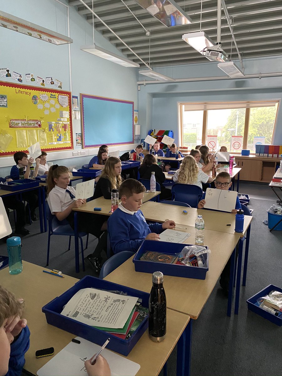 DeanburnPS_P3's tweet photo. Big Maths CLIC Session this morning! Testing our mental maths skills! ββββοΈ #bigmaths #clic #counting #learnits #itsnothingnew #calculations #numeracy https://t.co/1corDHrwSF