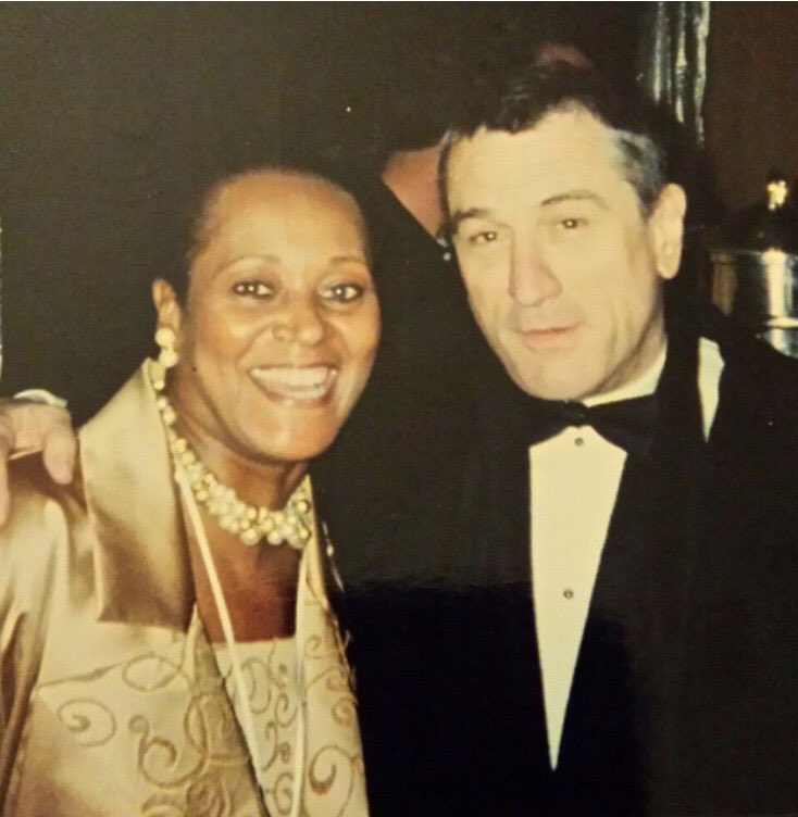 ThelmaBWright's tweet photo. Happy birthday Robert DeNiro! One of the greatest actors of all time. #tbt2000 https://t.co/CejKZ7tCW8