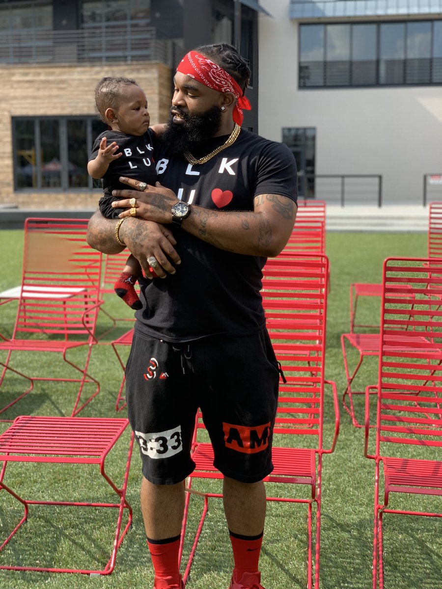 ItsCHIEF's tweet image. #BlkLuv @blkluvapparel  BLK LU❤️