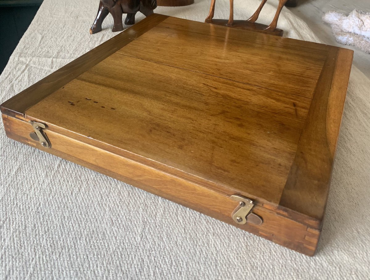 2016industrial's tweet photo. Restoration complete. Ooooooh except for new green baize to be applied to the strut inside the lid. Royal Navy piece being watched over by a few none Military personnel. 🤣 #workshop #restoration #salvage #reclaimed #restore #crowsfoot #militaria #WW2 #royalnavy #nautical https://t.co/IyffWIMNqK