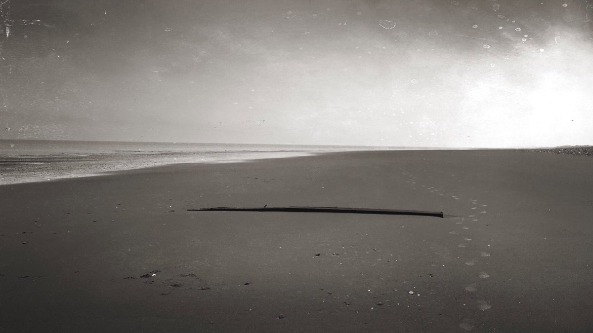 trans_runner's tweet image. Rest days are beach days.  It was chucking it down with rain the whole time.  Perfect 💙

#cumbria