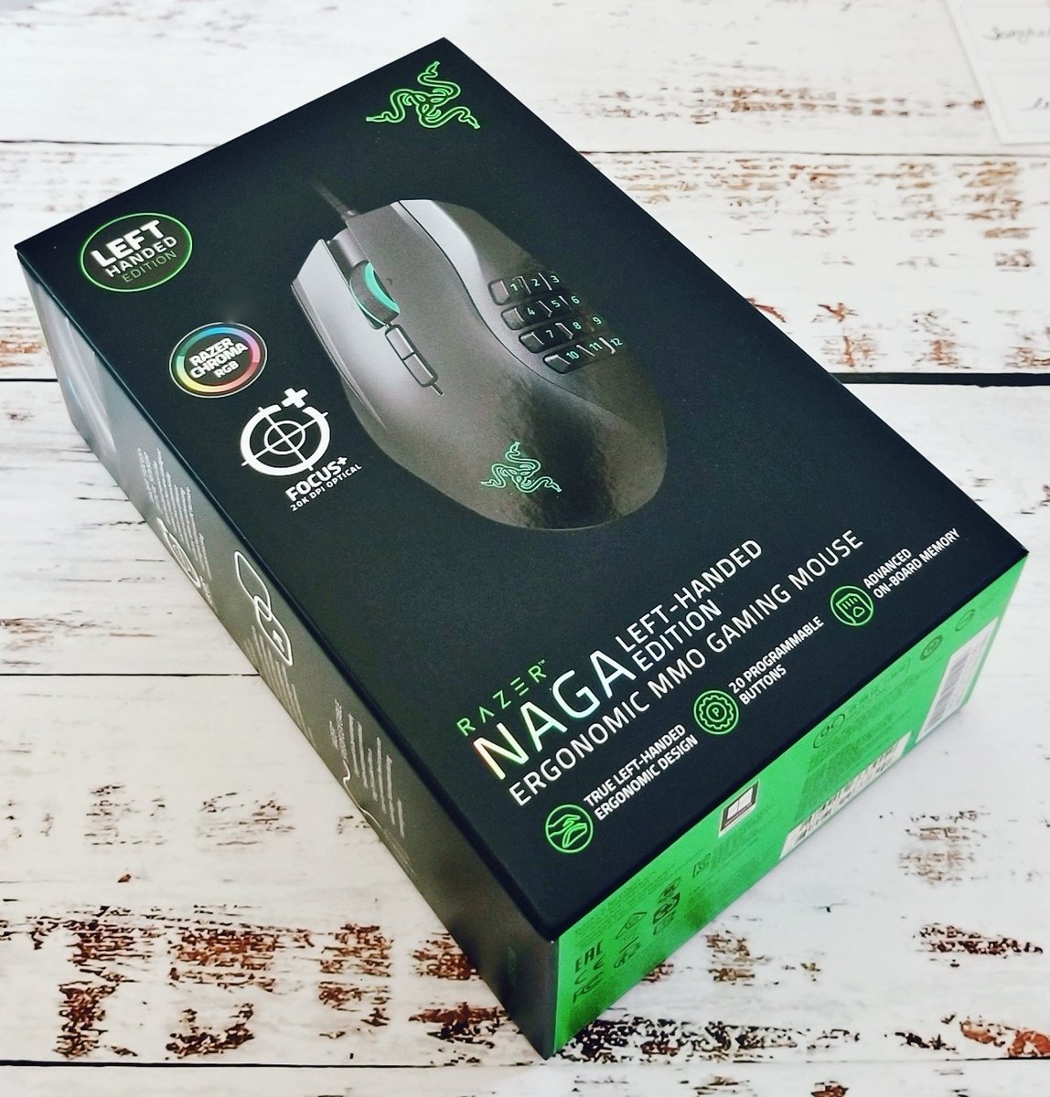 SadieDoes's tweet photo. Look what just arrived from @Razer! It's my Naga Lefty 2020 Edition! Dang, that was fast from HK to Arizona. I only ordered it about 100 hours ago.

SO excited! 🤗☺️❤️

#Razer #Naga #NagaLeftHanded #lefthanded https://t.co/FQRQruyyQ0
