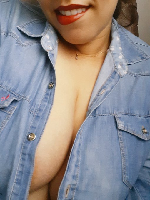 J&aacute; j&aacute; online no @Cam4_Star   #camgirl #camming #peitos #casada https://t.co/zxmPrn2o3N<a class="tags" target="_blank" title="On Twitter" href="/?out=eyJ0eXAiOiJKV1QiLCJhbGciOiJIUzUxMiJ9.eyJpYXQiOjE3MjIxNTQ4MzAsImlzcyI6InR3cG9ybnN0YXJzLmNvbSIsIm5iZiI6MTcyMjE1NDgzMCwiZXhwIjoxNzUzNjkwODMwLCJyZWRpcmVjdF91cmwiOiJodHRwczovL3R3aXR0ZXIuY29tL0NhbTRfU3RhciJ9.AmTFON8gpfS-5V0xusdYCvBWixlZH7_ATfKMOLcGIjGbuJzyqVAtKTzr_ONXZ4ATxt4WjKNSkET3G0ub1VG6nQ">@Cam4_Star</a><a href="/tag/camgirl"class="tags">#camgirl</a><a href="/tag/camming"class="tags">#camming</a><a href="/tag/casada"class="tags"><span>#casada</span></a><a href="/tag/peitos"class="tags"><span>#peitos</span></a>