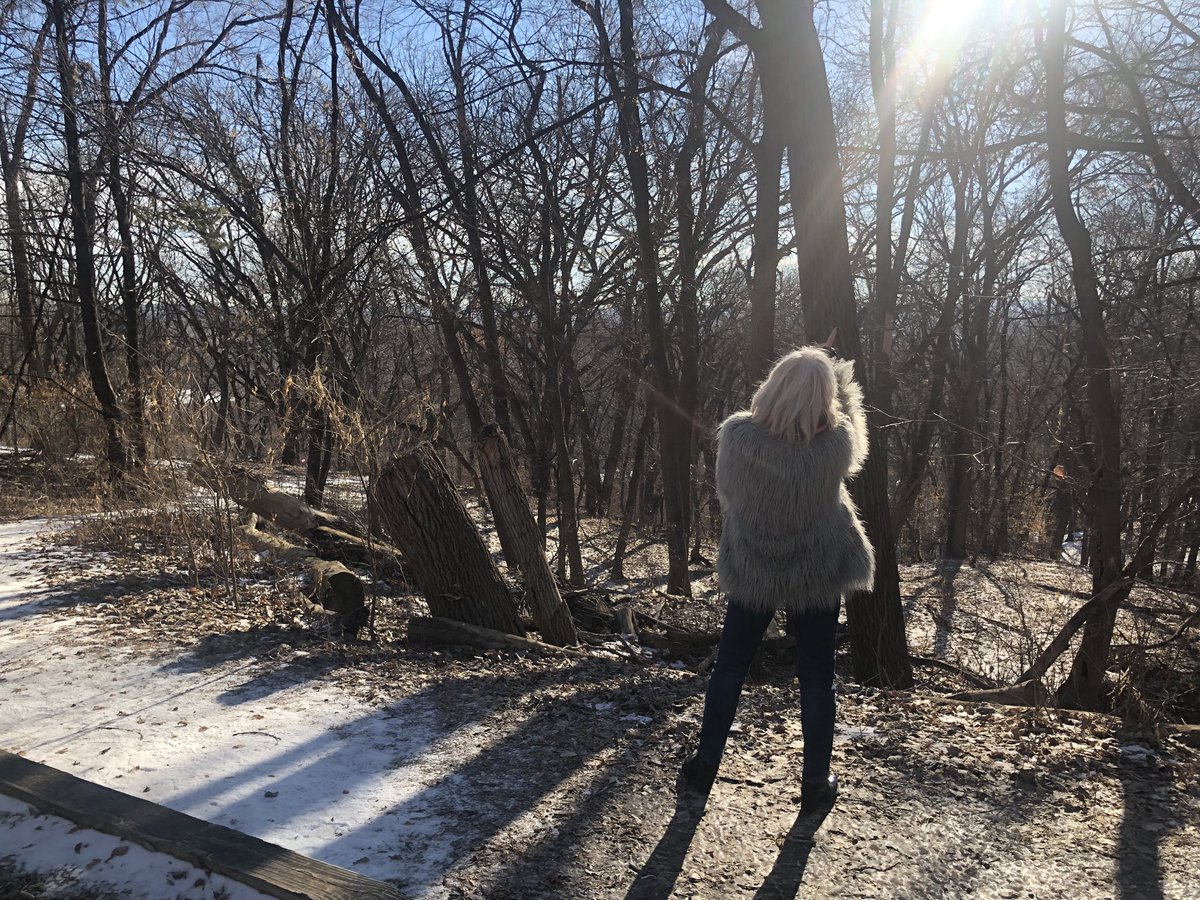 ⁦<a href="/ManningOfficial/">KatyManning Official welcomes you</a>⁩ sunshine and snow