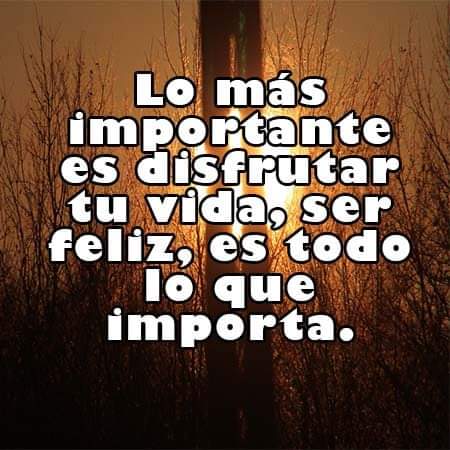 Patrici58275001's tweet photo. ** Lo mas #importanteee ... ** 😘😃💛🌟🌺🍀🌹🍂🌱🍁 https://t.co/xKh7N2LGEQ