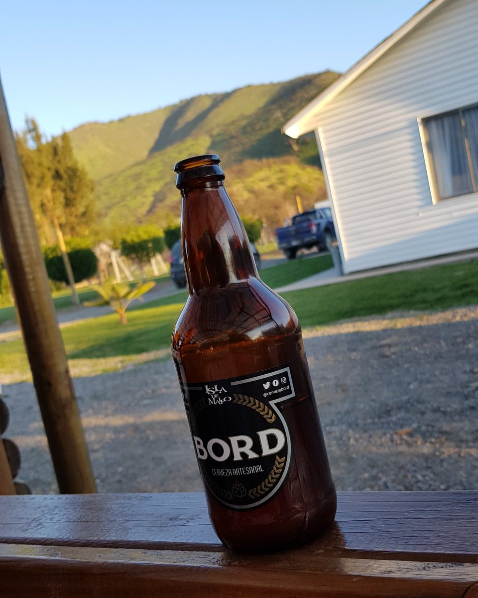 cervezabord's tweet photo. Hay momentos en que sólo necesitamos sentarnos unos minutos, escuchar nuesta música favorita, contemplar nuestro al rededor pero siempre bien acompañado de una Cerveza Artesanal 🍻
#CervezaBord #IslaDeMaipo #CervezaArtesanal #ApoyaLaPyme #DeEstaSalimosTodos https://t.co/e1Wn5Npwsb