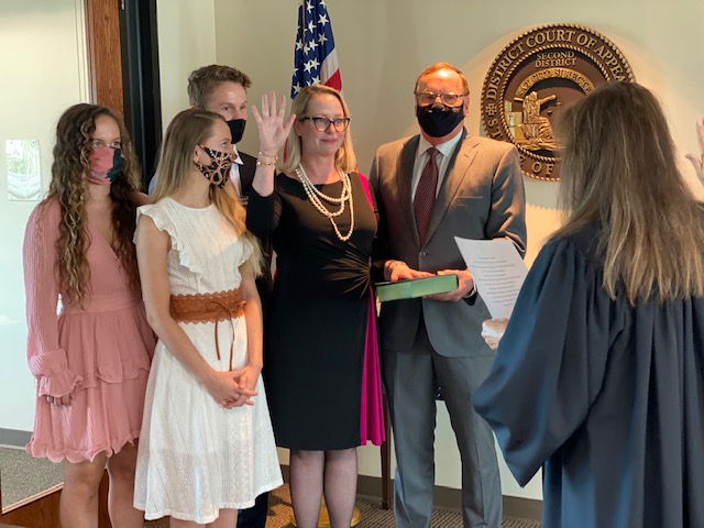 2dca_flcourts's tweet image. Today we had the pleasure of welcoming another new judge! Judge Suzanne Youmans Labrit was sworn in this morning. Chief Judge Nelly Khouzam administered the oath while the other members of the court participated by Zoom.