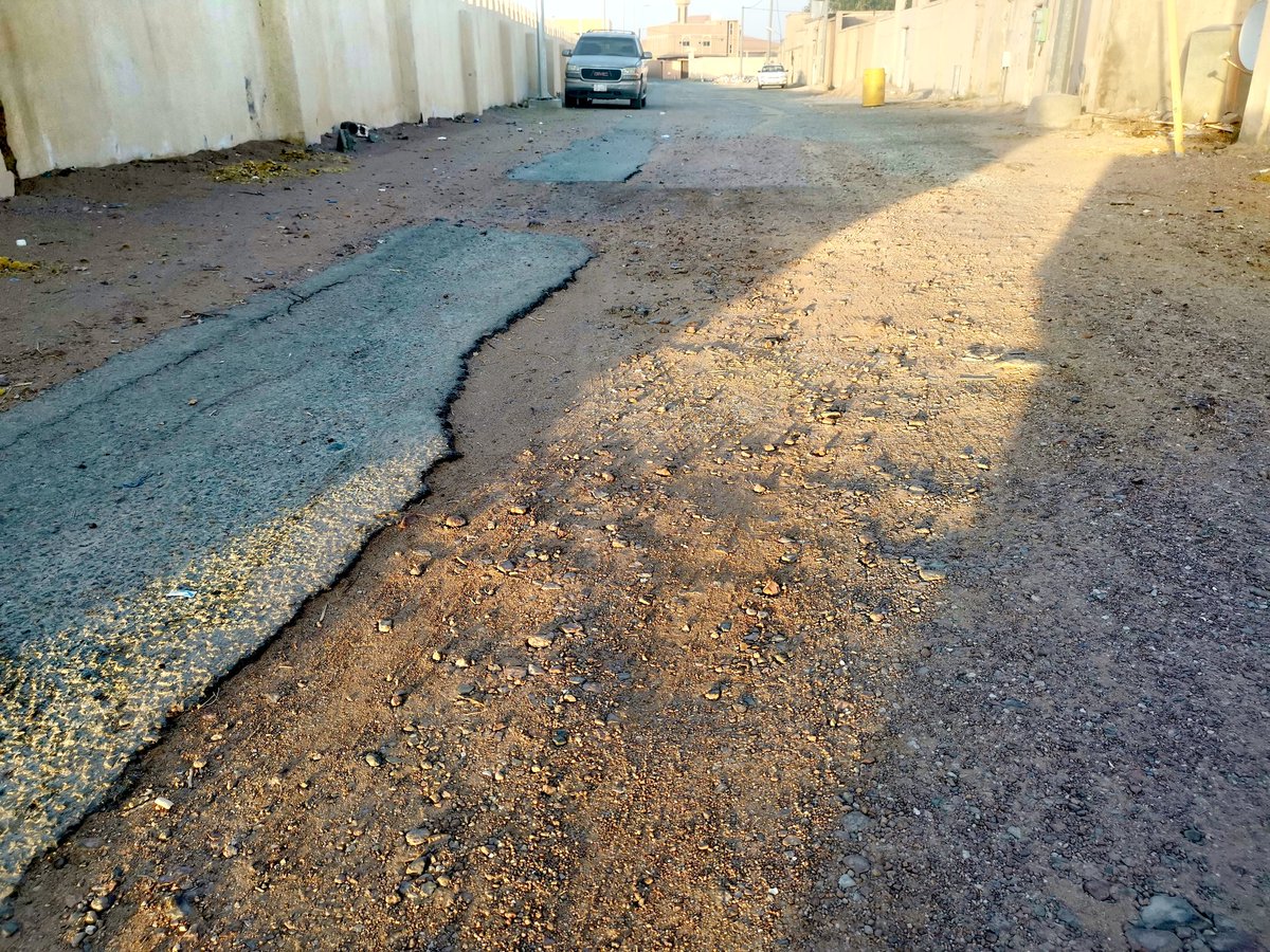 <a href="/nbha7/">بلدية محافظة النبهانية</a> <a href="/majlisnabha/">مجلس بلدي النبهانية</a> <a href="/Qassim_twiter/">تـويــتـر الـقـصـيـم</a> <a href="/Qassimmun/">أمانة منطقة القصيم</a> @news_qassim <a href="/EmarahAlQassim/">إمارة منطقة القصيم</a> <a href="/3ajel_qassim/">أخبار منطقة القصيم</a> الناصفة تستحق هذه الجهود وكافة المراكز والقرى التابعة لنطاق خدمات البلدية.. إليكم جزء من تهالك الطبقة الأسفلتية في شوارع محافظة #النبهانية، شوارع مشوهة تحتاج الى تحرك عاجل