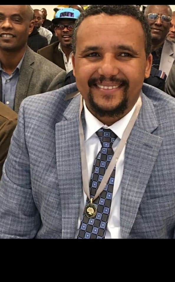 fatema_mis's tweet photo. ጀዋር አንድ ነገር ሆኖ በሶርያ ሠላም እንደምትቀኑ እወቁ!!
ጀዋርን አስበልቶ የሚተኛ ማንም ኦሮሞ፣ ሐዲያ፣ ሲዳማ...የለም!!free jawar mohammed https://t.co/g7UARXS2hC