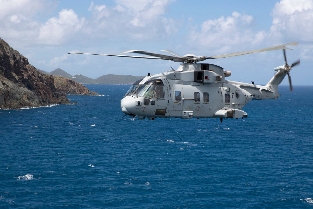 After testing negative for #COVID19 and receiving the all clear from @BVIHSA, the 🇬🇧 Task Force have had a successful first day on Norman Island. The team practised how to deliver humanitarian aid and disaster relief, so they can be ready to support BVI in a hurricane.