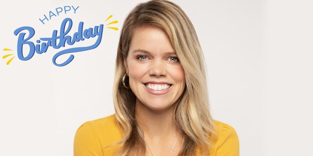 Crisp_Comm's tweet image. Today we celebrated @AnnaStowers1&apos;s birthday with @ThePuffyMuffin! Warmest wishes to a great member of our team! Happy Birthday!